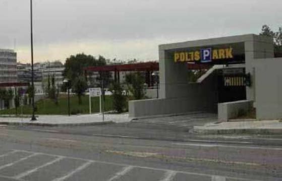 Polis Park - Rizari